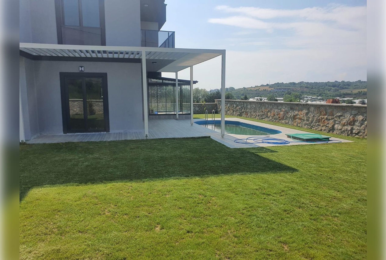 Yalova Havuzlu Lüks Villa